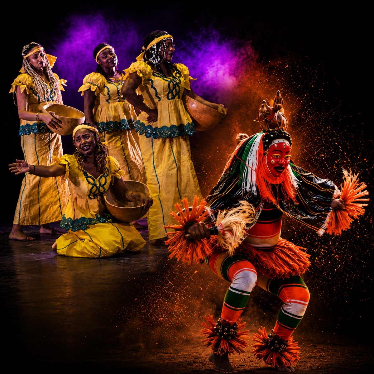 Ballet de danseuses en costumes traditionnels et danseur masqué Zaouli